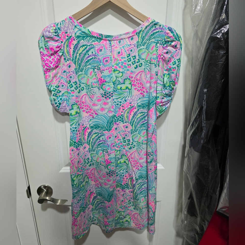 Lilly Pulitzer Pink and Green Mini Dress Vibrant Floral Design - Picture 5 of 9